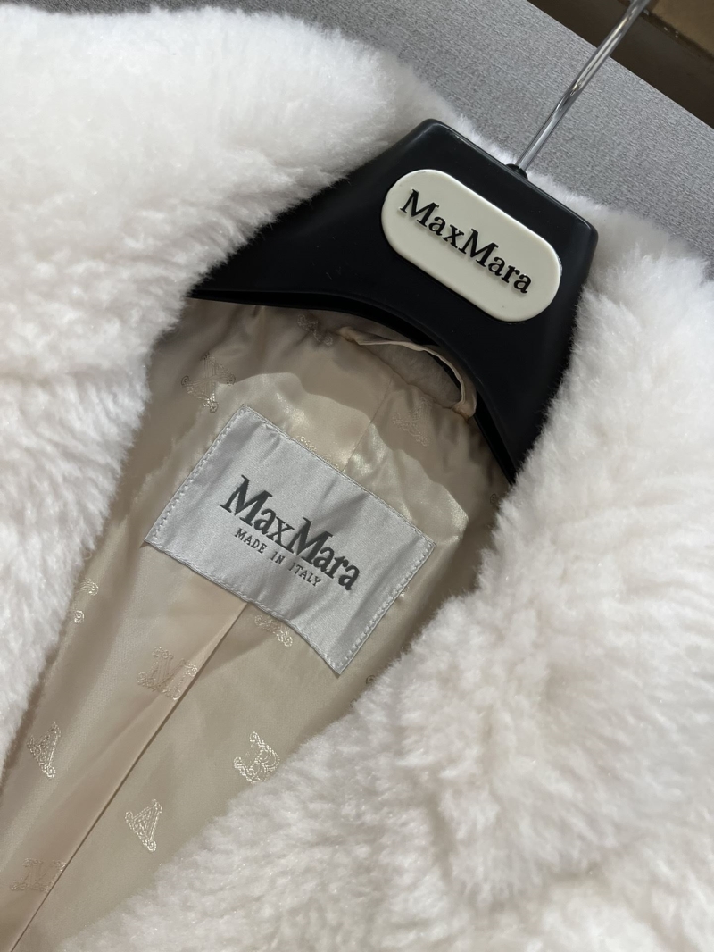 MAX MARA